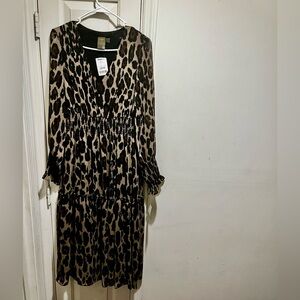 NWT Taylor animal print long sleeve dress
